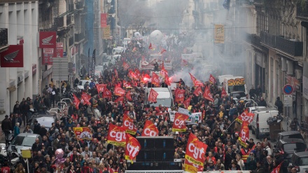 仏政治家、「最近の混乱は内戦開始も同然」