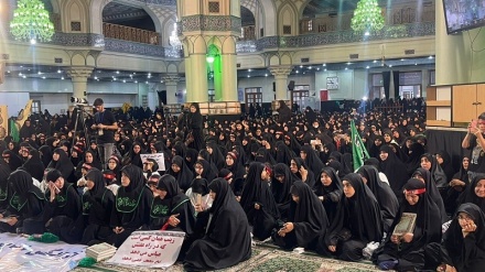 В храме его светлости Абдуль-Азим (мир ему!) прошло собрание 4 тысяч женщин-последователей восстания Ашуры