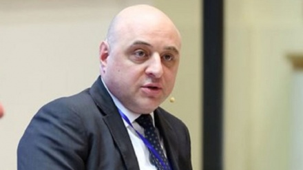 Սա նշանակում է դիվանագիտական հարաբերությունների մակարդակի իջեցում, հաջորդիվ հարաբերությունների խզումն է. Վրաստանի դեսպանը՝ Ուկրաինան լքելու մասին