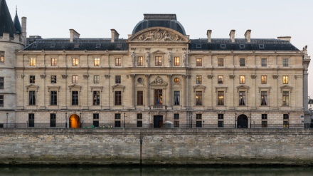 Top official hails French court’s rejection of US anti-Iran verdict