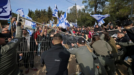 Уличный конфликт между сторонниками и противниками Нетаньяху