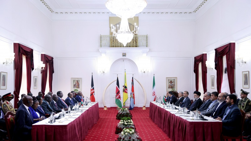Delegasi Iran dan Kenya memembahas peningkatan kerja sama bilateral, Rabu (12/7/2023).