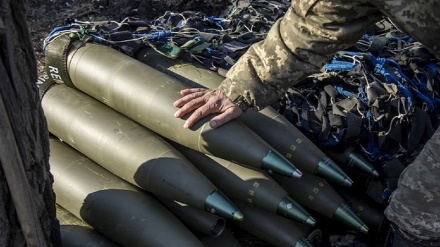 Ucraina, il governo inglese ha firmato un contratto per la produzione di munizioni di artiglieria 