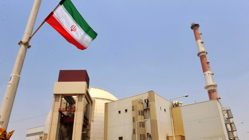 イランは核兵器製造を追求しない