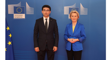 Türkmenistanyň ilçisi Ýewropa Komissiýasynyň başlygyna ynanç hatlaryny gowşurdy