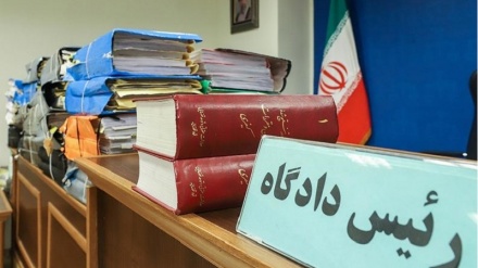 テヘランの裁判所で、米に3億3000万ドルの支払い命令