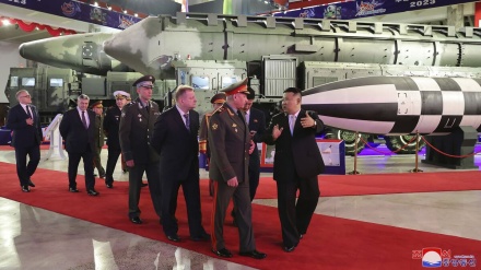 Sekretari amerikan i Shtetit: Rusia po kërkon armë nga Koreja e Veriut