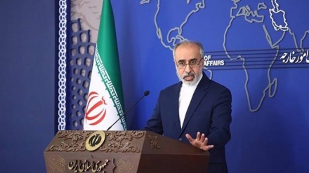 Irani paralajmëron Francën për pasojat e organizimit të takimit të grupit terrorist MEK