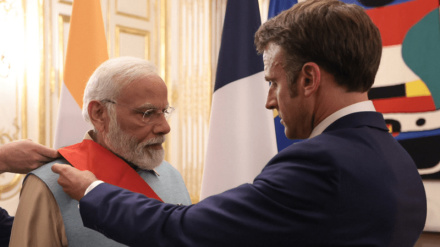 फ़्रांस में भारत के प्रधानमंत्री को सर्वोच्च एवार्ड, यूरोपीय संसद ने उठाए सवाल
