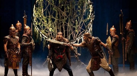 (FOTO) Teatro musicale Haft Khan Esfandiar                                          