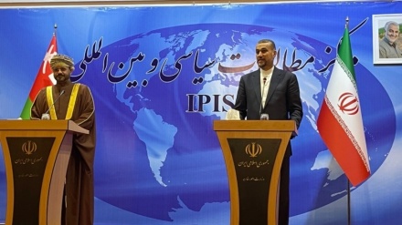 Amir-Abdollahian: Iran e Oman sono sulla strada per lo sviluppo di relazioni economiche