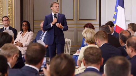 Macron: Je serai encore très prudent pour les jours et les semaines qui viennent