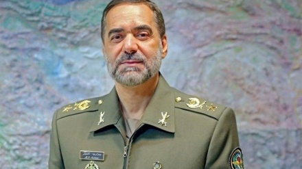 イラン国防軍需相が、米軍による石油略奪に反応