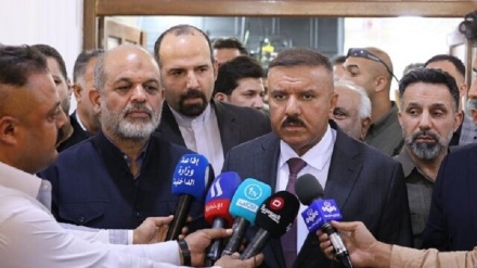  وزیر کشور ایران خبر داد: توافق ایران و عراق برای صدور گذرنامه خاص اربعین حسینی