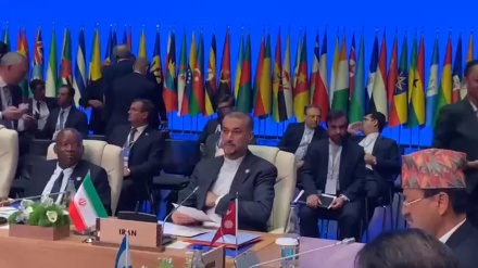 アゼルバイジャンで非同盟諸国外相会議が開始、イラン外相も出席　