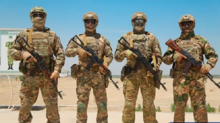 Ўзбекистон ва Қозоғистон ҳарбийлари Хоразмдаги тайёрлаш марказида тажриба олмашди(фотожамланма)