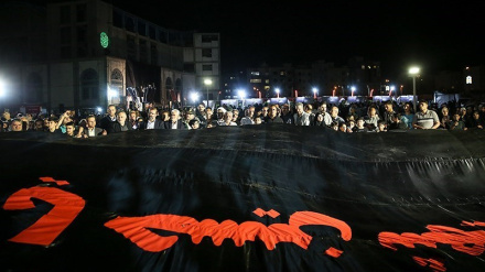 (FOTO DEL GIORNO) Qazvin, vigilia Muharram