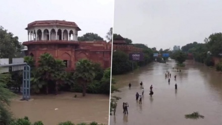 दिल्ली में 'बाढ़' से हाहाकार, आईटीओ-सुप्रीम कोर्ट-लाल क़िला तक पहुंचा पानी, हरियाणा पर लगा राजधानी कोन डुबोने का लगा आरोप!