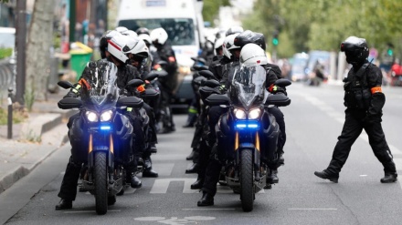 France: la fête nationale se tient en présence de milliers de policiers