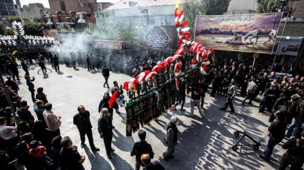 (FOTO DEL GIORNO) Ashura a Tehran