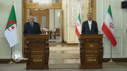 Iran dan Aljazair Berusaha Perluasan Kerja Sama Bilateral