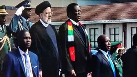 رئیسی به زیمبابوه سفر کرد