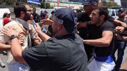 Israeli protesters block highways as anti-regime rallies drag on for seven months