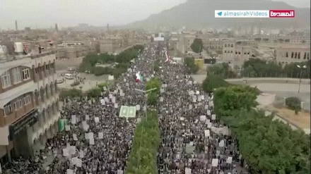 تصاویر /  سنگ‌تمام یمنی‌ها در دفاع از قرآن؛ سوئد تحریم شود