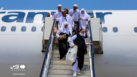 (FOTO) Iran, ritorno dei pellegrini dall'Hajj