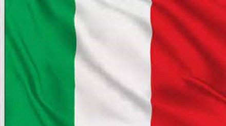 Napoli, trovato cadavere in auto carbonizzata a Marano