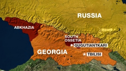 דמיטרי מדבדב: רוסיה עשויה לספח מחוזות בדלניים בגאורגיה