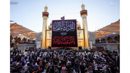 (FOTO DEL GIORNO) Pellegrini dell'Arbaein arrivano a Najaf