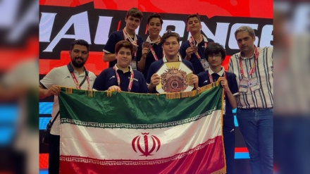 Il secondo posto dell'Iran alle Olimpiadi mondiali di robotica studentesca