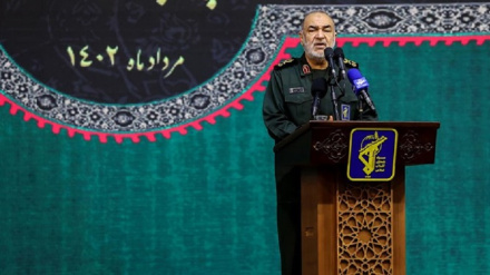 General-mayor Salami:Amerkə əvvəlinə zəmoniku həm vey tənəzzulış kardə.