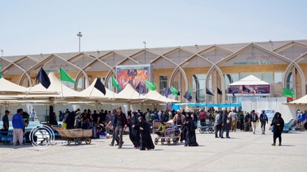 (VIDEO) Pellegrini attraverso zona confine Mehran entrano in Iraq