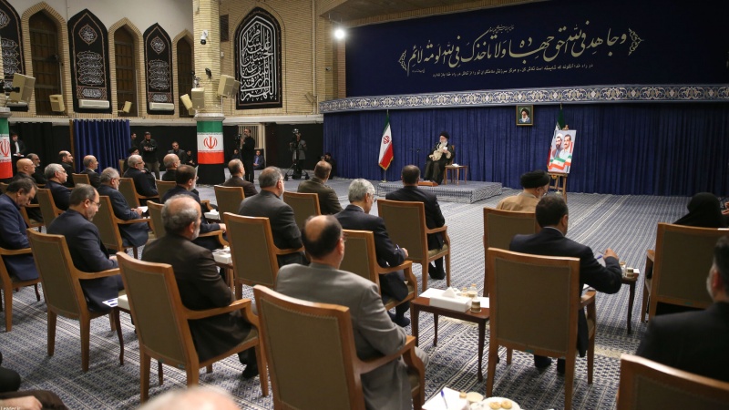 Rahbar dan Presiden Republik Islam Iran Sayid Ebrahim Raisi, Rabu (30/8/2023).