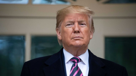 Трампа сдался властям в тюрьме округа Фултон