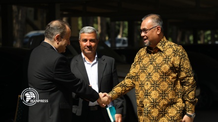 Malaysia Jalin Kerja Sama dengan Universitas Isfahan