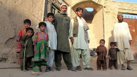 گلایه ی اقوام بلوچ در غرب افغانستان از اوضاع معیشتی شان