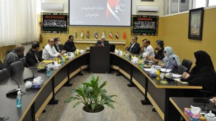 په مشهد کې د طبي علومو پوهنتون سره د ګرځنده کلینک مرسته وشوه
