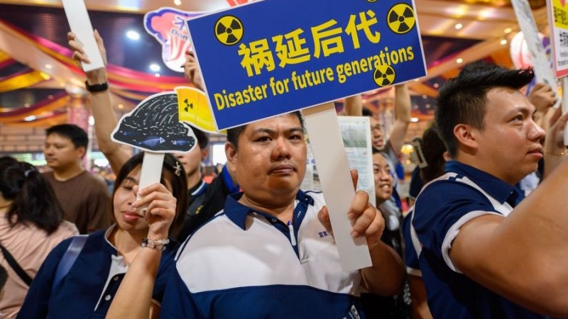 Warga Malaysia Protes Pembuangan Air Limbah Nuklir Jepang