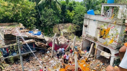 পশ্চিমবঙ্গে বেআইনি বাজি কারখানায় বিস্ফোরণ: হতাহত ১৫, অধীর-শুভেন্দুর তীব্র প্রতিক্রিয়া