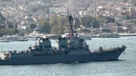 ABD savaş gemisi Sarayburnu’na demirlendi