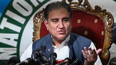 Former Pakistani prime minister's aides arrested over US cipher probe