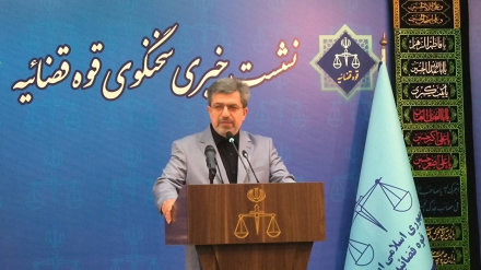 د شاه چراغ (ص) پر مزار د تروریستي برید په اړه د بشري حقونو د مدافعینو پر چوپتیا نیوکه