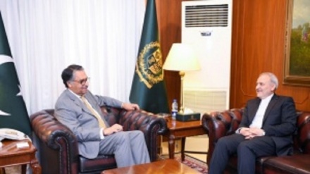 Iran e Pakistan, intesa per rafforzamento della cooperazione tra due Paesi