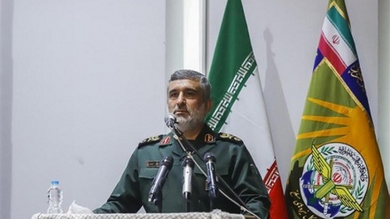 哈吉扎德：超级大国要求购买伊朗制国防装备