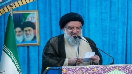 خطیب نماز جمعه تهران: دشمنان ایران نابود شدند