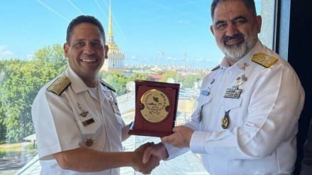 समुद्र में ईरानी नौसेना की ताक़त को दुनिया ने सराहा