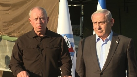 יוצאי המ